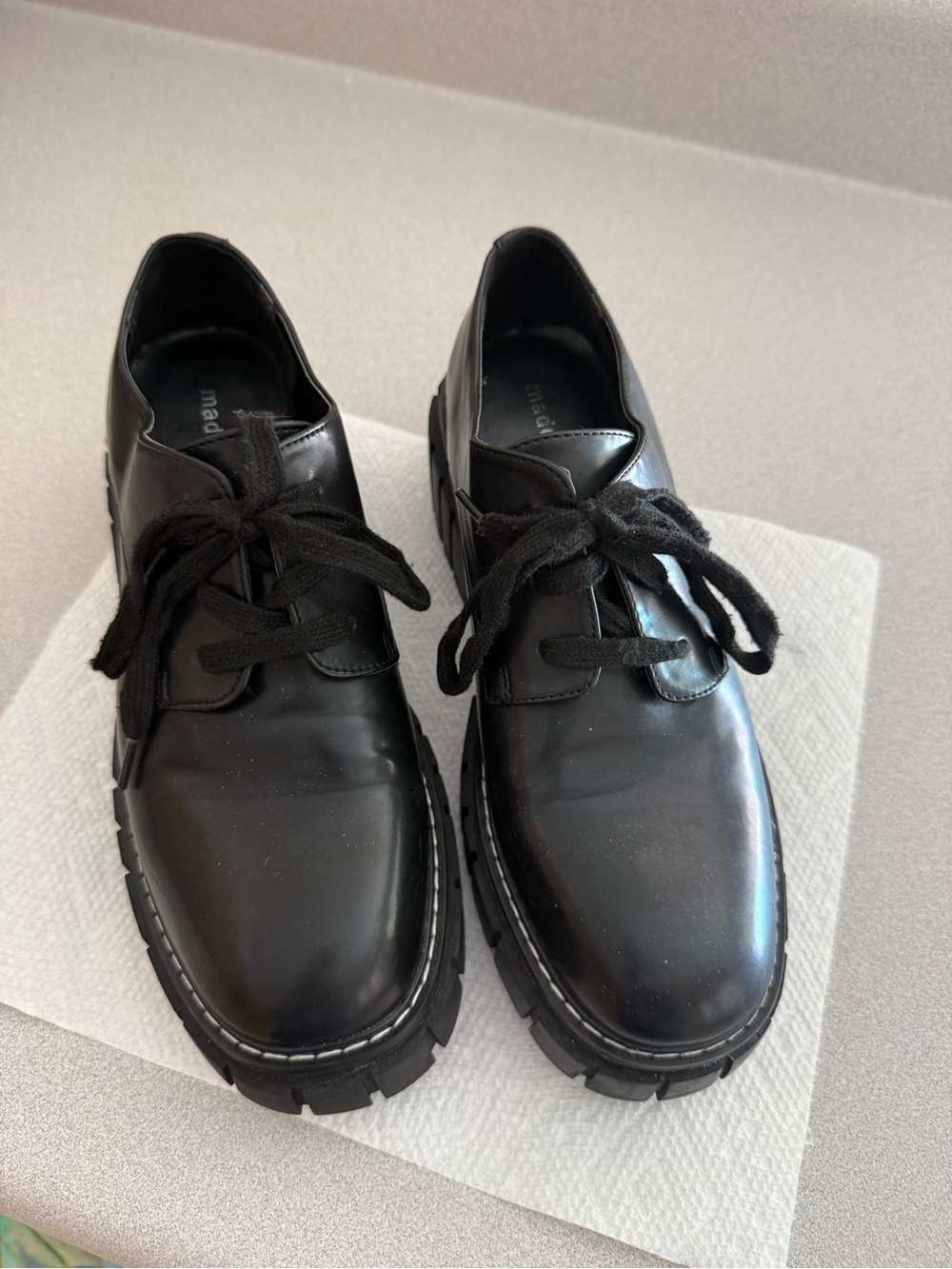 Madden Girl Black Platform Lace-Up Oxfords